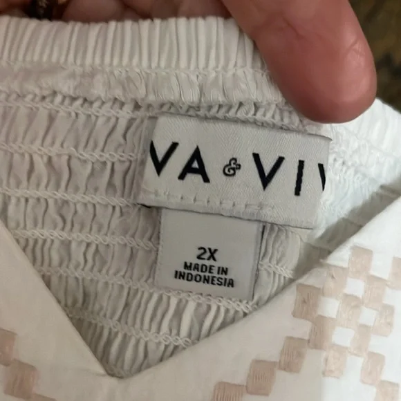 Ava & Vic Ivory Cream Tan embroidered Thin Strap Maxi Dress Size 2X - Picture 5 of 11